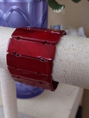 Vintage Chunky Red Stretch Bracelet